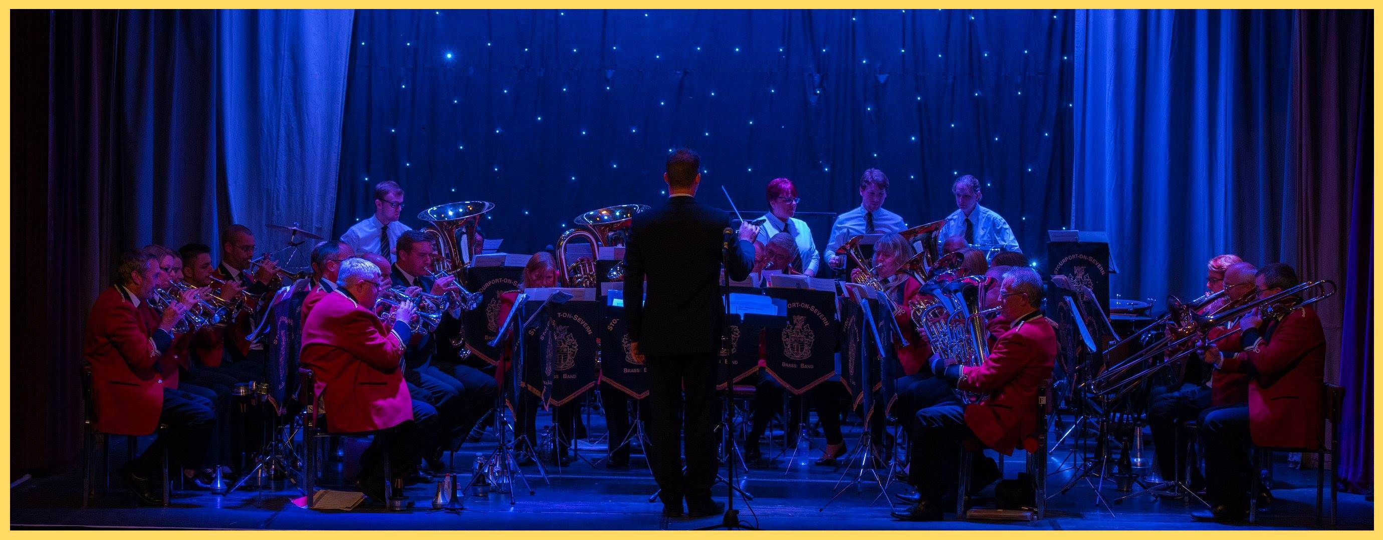 Stourport Band at Christmas 2015b